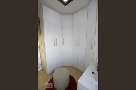 Quarto 2 de apartamento para alugar com 3 quartos, 65m² em Vila Carbone, São Paulo