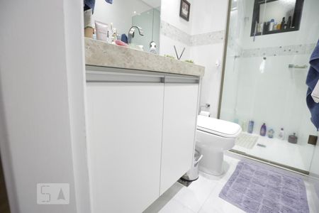 Apartamento para alugar com 65m², 3 quartos e 1 vagaBanheiro do corredor