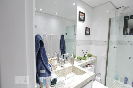 Apartamento para alugar com 65m², 3 quartos e 1 vagaBanheiro do corredor