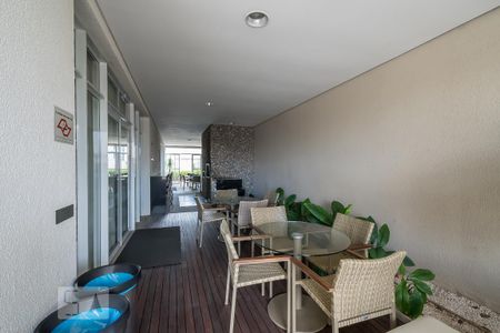 Apartamento para alugar com 138m², 2 quartos e 3 vagas Apartamento para alugar com 138m², 2 quartos e 3 vagasÁrea Comum - Churrasqueira