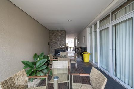 Apartamento para alugar com 138m², 2 quartos e 3 vagas Apartamento para alugar com 138m², 2 quartos e 3 vagasÁrea Comum - Churrasqueira