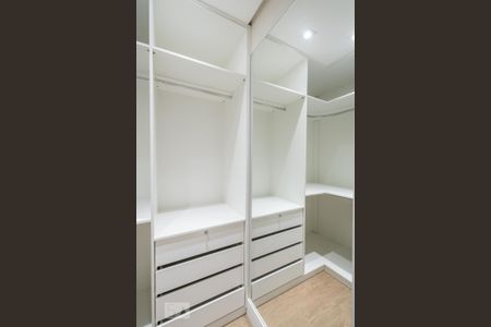 Apartamento para alugar com 138m², 2 quartos e 3 vagas Apartamento para alugar com 138m², 2 quartos e 3 vagasSuíte 1