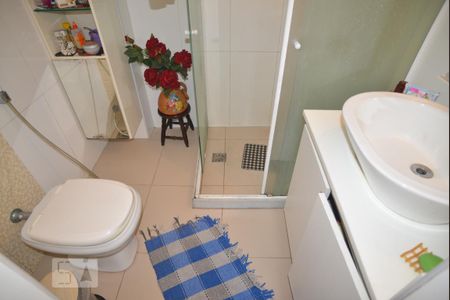 Apartamento para alugar com 90m², 3 quartos e 1 vaga Apartamento para alugar com 90m², 3 quartos e 1 vagaBanheiro