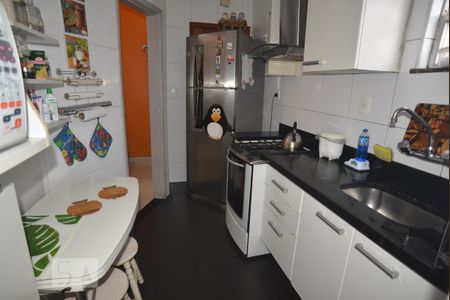 Apartamento para alugar com 90m², 3 quartos e 1 vaga Apartamento para alugar com 90m², 3 quartos e 1 vagaCozinha