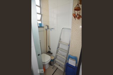 Apartamento para alugar com 90m², 3 quartos e 1 vaga Apartamento para alugar com 90m², 3 quartos e 1 vagaBanheiro de serviço