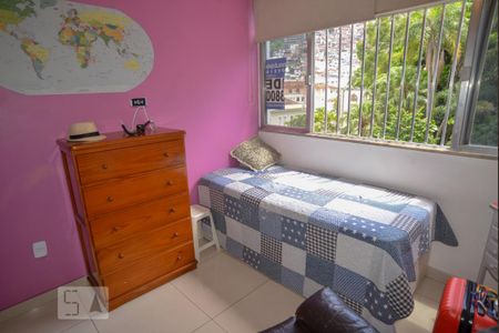 Quarto 1 de apartamento para alugar com 3 quartos, 90m² em Botafogo, Rio de Janeiro