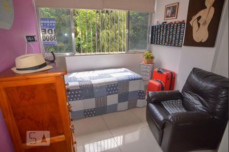 Quarto 1 de apartamento para alugar com 3 quartos, 90m² em Botafogo, Rio de Janeiro