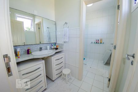 Casa para alugar com 350m², 5 quartos e 2 vagas Casa para alugar com 350m², 5 quartos e 2 vagasBanheiro 3