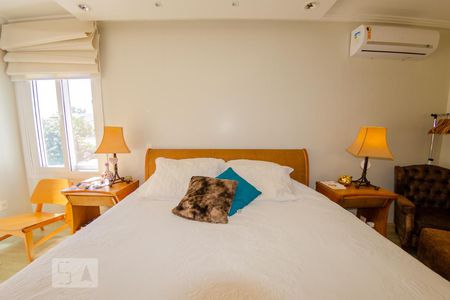 Casa para alugar com 350m², 5 quartos e 2 vagas Casa para alugar com 350m², 5 quartos e 2 vagasSuíte