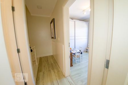 Casa para alugar com 350m², 5 quartos e 2 vagas Casa para alugar com 350m², 5 quartos e 2 vagasCorredor