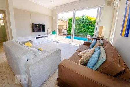 Casa para alugar com 350m², 5 quartos e 2 vagas Casa para alugar com 350m², 5 quartos e 2 vagasSala 2