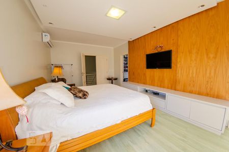 Casa para alugar com 350m², 5 quartos e 2 vagas Casa para alugar com 350m², 5 quartos e 2 vagasSuíte