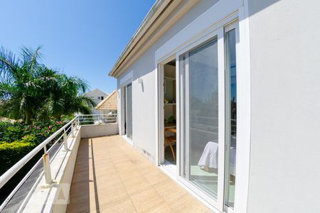 Casa para alugar com 350m², 5 quartos e 2 vagas Casa para alugar com 350m², 5 quartos e 2 vagasSacada do Quar