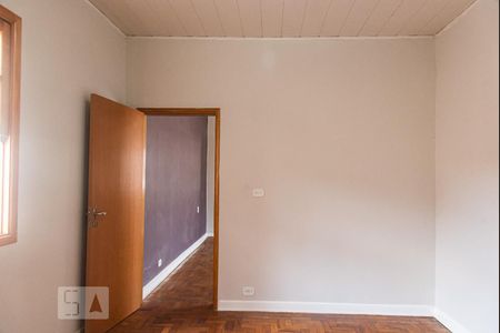 Quarto 1 de casa à venda com 2 quartos, 210m² em Vila Brasílio Machado, São Paulo