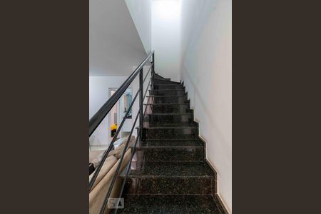 Escada de casa de condomínio à venda com 2 quartos, 102m² em Itaquera, São Paulo