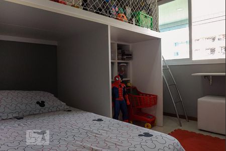 Apartamento à venda com 110m², 4 quartos e 2 vagasQuarto 1