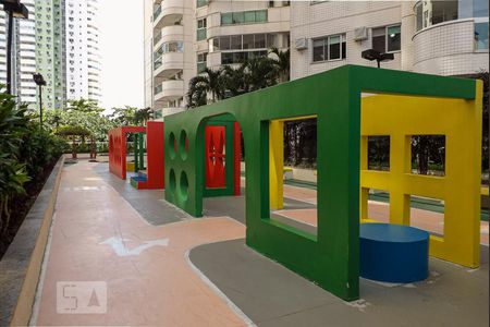 Apartamento à venda com 110m², 4 quartos e 2 vagasÁrea Comum - Playground