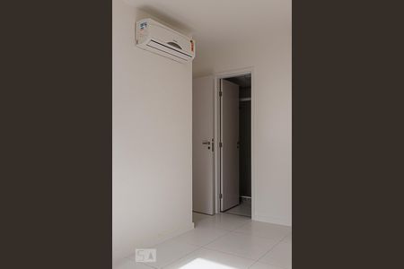 Suíte 1 de apartamento para alugar com 2 quartos, 66m² em Recreio dos Bandeirantes, Rio de Janeiro