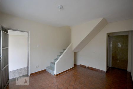 Casa para alugar com 2 quartos, 100m² em Vila Brasilina, São Paulo