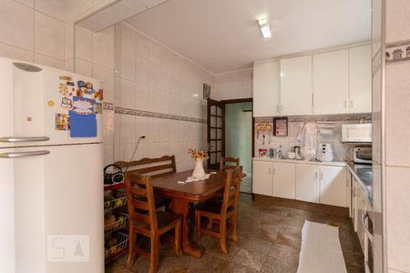 Cozinha de casa para alugar com 3 quartos, 150m² em Jardim Ester Yolanda, São Paulo