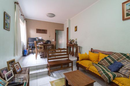 Sala de casa para alugar com 3 quartos, 150m² em Jardim Ester Yolanda, São Paulo