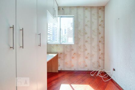 Apartamento para alugar com 72m², 2 quartos e 1 vagaQuarto