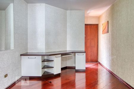Sala de apartamento para alugar com 2 quartos, 72m² em Bigorrilho, Curitiba