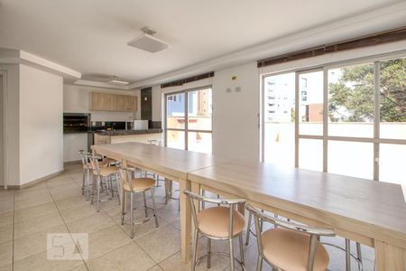 Apartamento para alugar com 72m², 2 quartos e 1 vagaÁrea comum - Salão de festas
