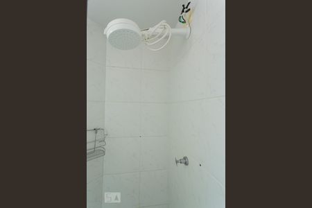 Apartamento à venda com 67m², 3 quartos e 1 vaga Apartamento à venda com 67m², 3 quartos e 1 vagaChuveiro