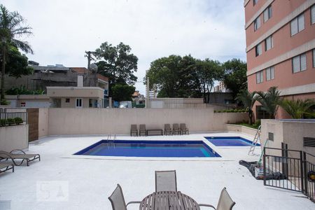 Apartamento à venda com 67m², 3 quartos e 1 vaga Apartamento à venda com 67m², 3 quartos e 1 vagaÁrea comum - Piscina