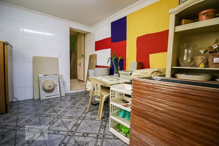 Casa à venda com 90m², 3 quartos e 2 vagasCozinha