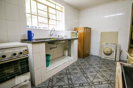 Casa à venda com 90m², 3 quartos e 2 vagasCozinha