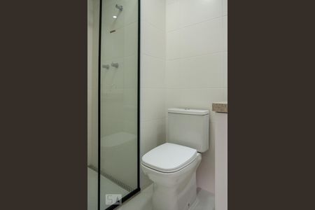 Apartamento à venda com 67m², 2 quartos e 1 vagaBanheiro 2