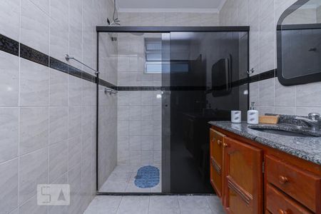 Casa à venda com 200m², 3 quartos e 3 vagasBanheiro Social