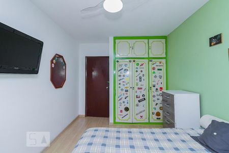 Casa à venda com 200m², 3 quartos e 3 vagasQuarto 1
