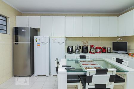 Casa à venda com 200m², 3 quartos e 3 vagasCozinha