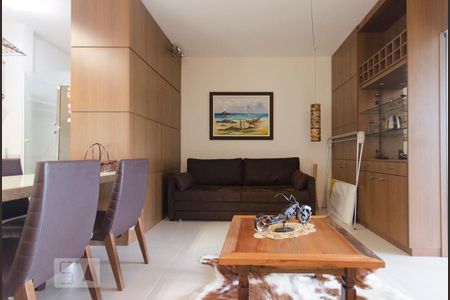Sala de apartamento para alugar com 1 quarto, 100m² em Canasvieiras, Florianópolis