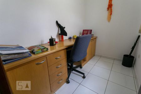 Casa à venda com 260m², 4 quartos e 3 vagasEscritório suíte