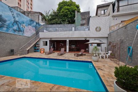 Casa à venda com 481m², 4 quartos e 8 vagasVista do Quarto 1