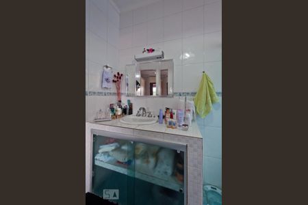 Casa à venda com 481m², 4 quartos e 8 vagasBanheiro da Suíte