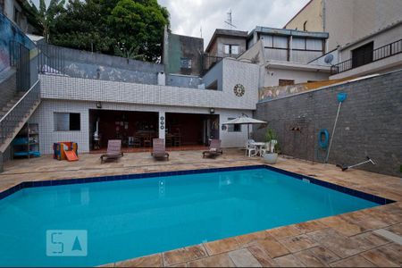 Casa à venda com 481m², 4 quartos e 8 vagasVista do Quarto 2