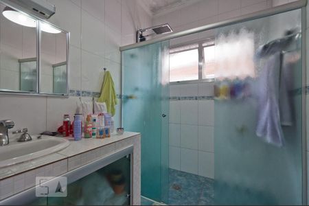 Casa à venda com 481m², 4 quartos e 8 vagasBanheiro da Suíte