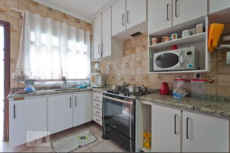 Casa à venda com 481m², 4 quartos e 8 vagasCozinha