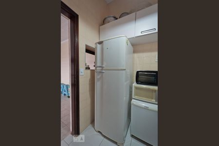 Casa à venda com 481m², 4 quartos e 8 vagasCozinha 2- Edícula