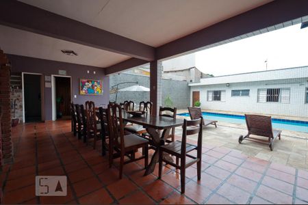 Casa à venda com 481m², 4 quartos e 8 vagasChurrasqueira