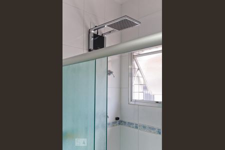 Casa à venda com 481m², 4 quartos e 8 vagasChuveiro