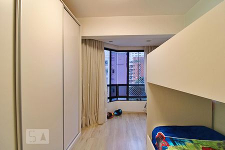 Apartamento à venda com 136m², 3 quartos e 3 vagas Apartamento à venda com 136m², 3 quartos e 3 vagasQuarto 3