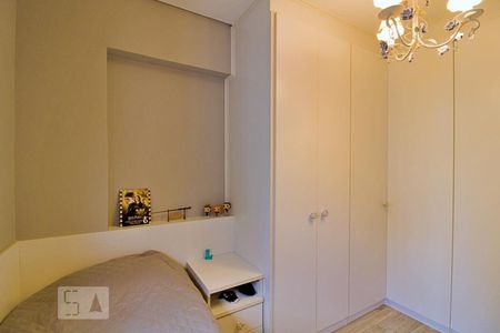 Apartamento à venda com 136m², 3 quartos e 3 vagas Apartamento à venda com 136m², 3 quartos e 3 vagasQuarto 2