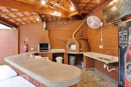 Apartamento à venda com 136m², 3 quartos e 3 vagas Apartamento à venda com 136m², 3 quartos e 3 vagasÁrea comum - Churrasqueira