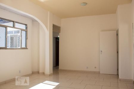 Sala  de apartamento para alugar com 2 quartos, 70m² em Tijuca, Rio de Janeiro